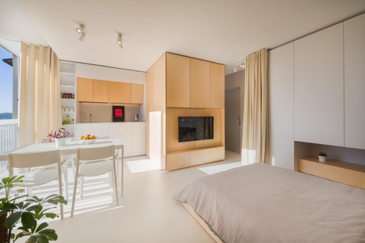 Elegant Studio Apartment With Panoramic View Нова Гориця Екстер'єр фото